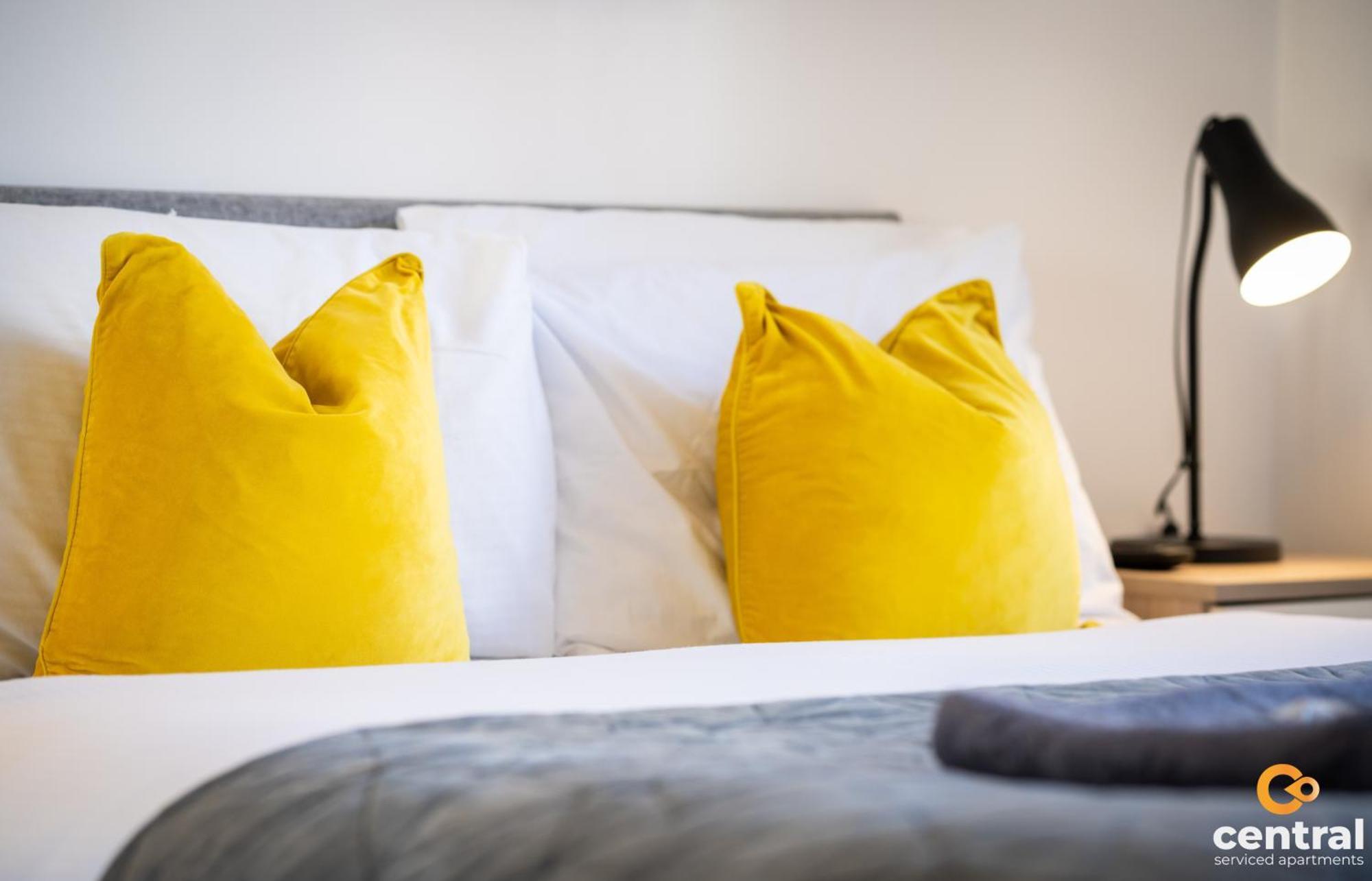 Central Serviced Apartments - 2 Bedroom - Free Street Parking - Fast Wifi - Smart Tvs In All Rooms - Ground Level - Family Neighbourhood - 3 X Double Beds - Heating 24-7 - Trade Stays - Weekly & Monthly Offers Данди Экстерьер фото