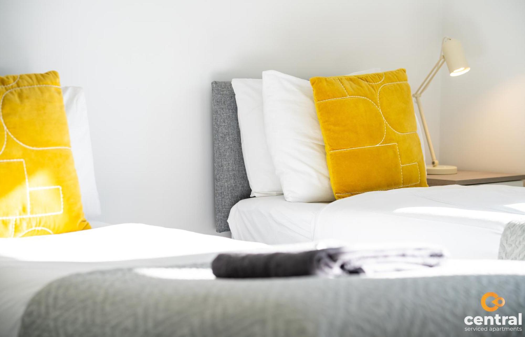 Central Serviced Apartments - 2 Bedroom - Free Street Parking - Fast Wifi - Smart Tvs In All Rooms - Ground Level - Family Neighbourhood - 3 X Double Beds - Heating 24-7 - Trade Stays - Weekly & Monthly Offers Данди Экстерьер фото